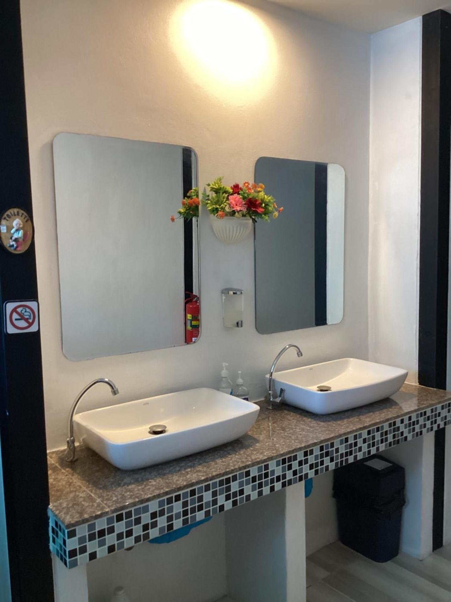 Nest Hostel Lipe מראה חיצוני תמונה